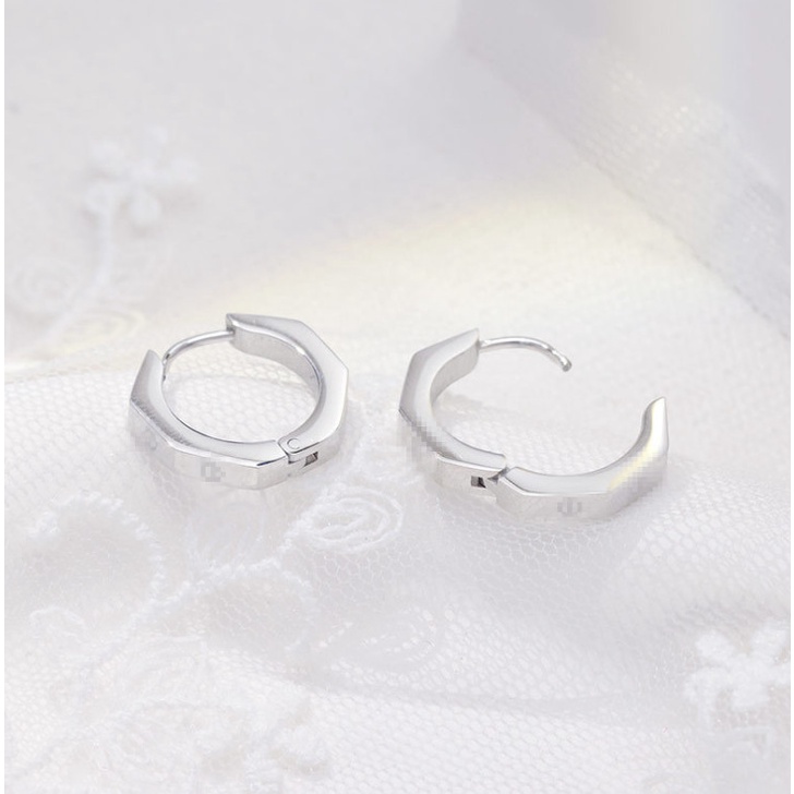 Bông Tai Khoen Tròn Lục Giác Đơn Giản Titan Ko Han Rỉ TT 4353