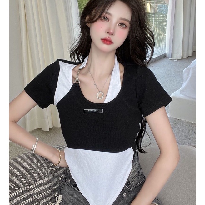 Áo kiểu COZOK tay ngắn phối dây xích màu tương phản độc đáo