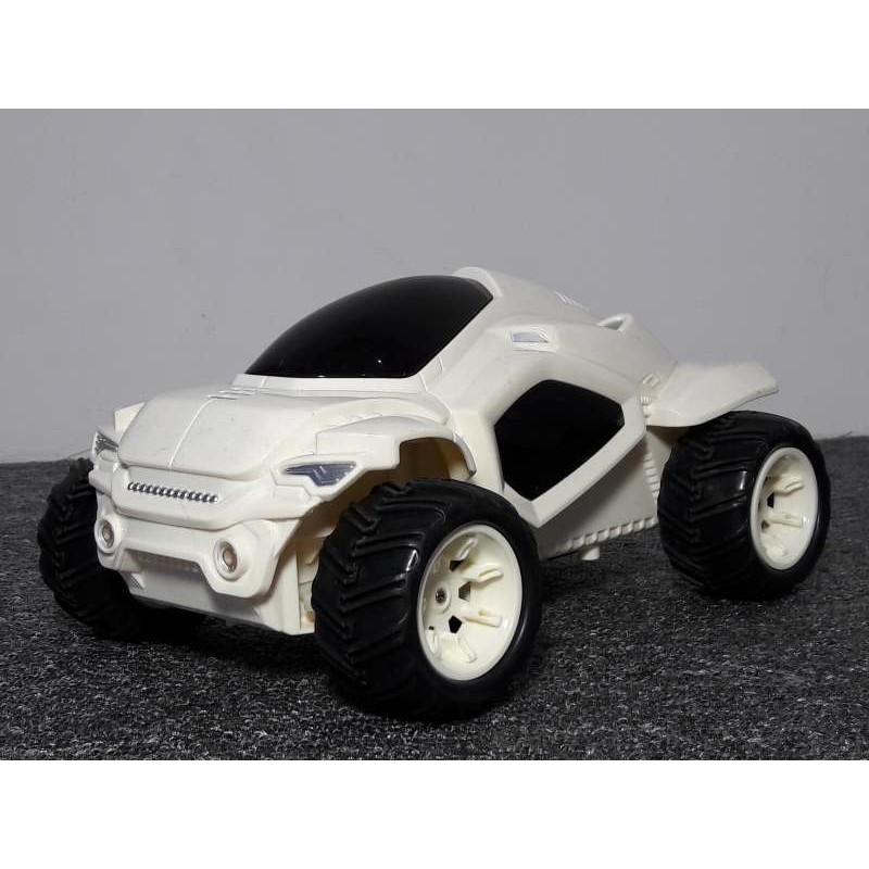 Xe điều khiển tay lái vô lăng lộn vòng - 666-KK01