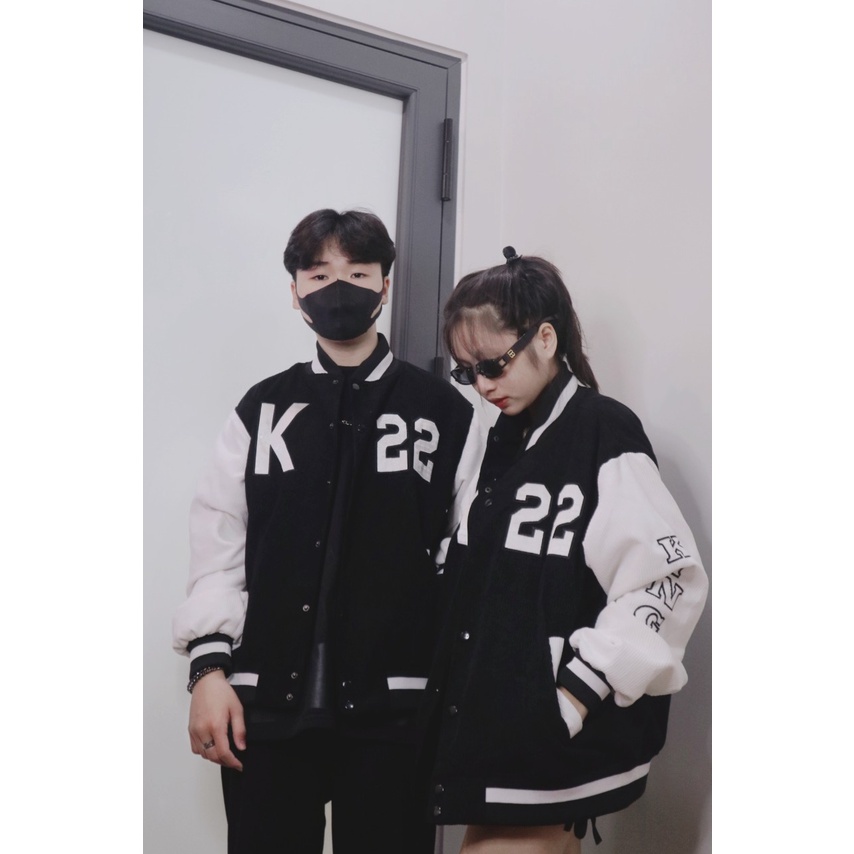 Áo Khoác Nam Nữ Nhung Tăm Jacket Varsity Graffiti - King Brand Unisex V2 Màu Đen-02