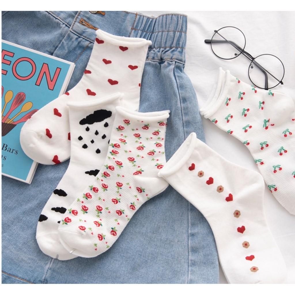 Tất xoắn viền họa tiết nhí