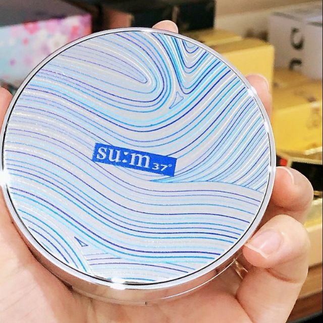 Hộp chính phấn nước thần thánh siêu kiềm dầu Sum 37 CC Cushion Perfect 15gr | BigBuy360 - bigbuy360.vn