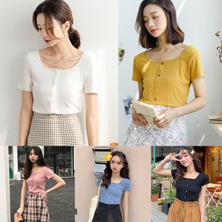 Áo thun ôm body tay ngắn cổ vuông màu trơn