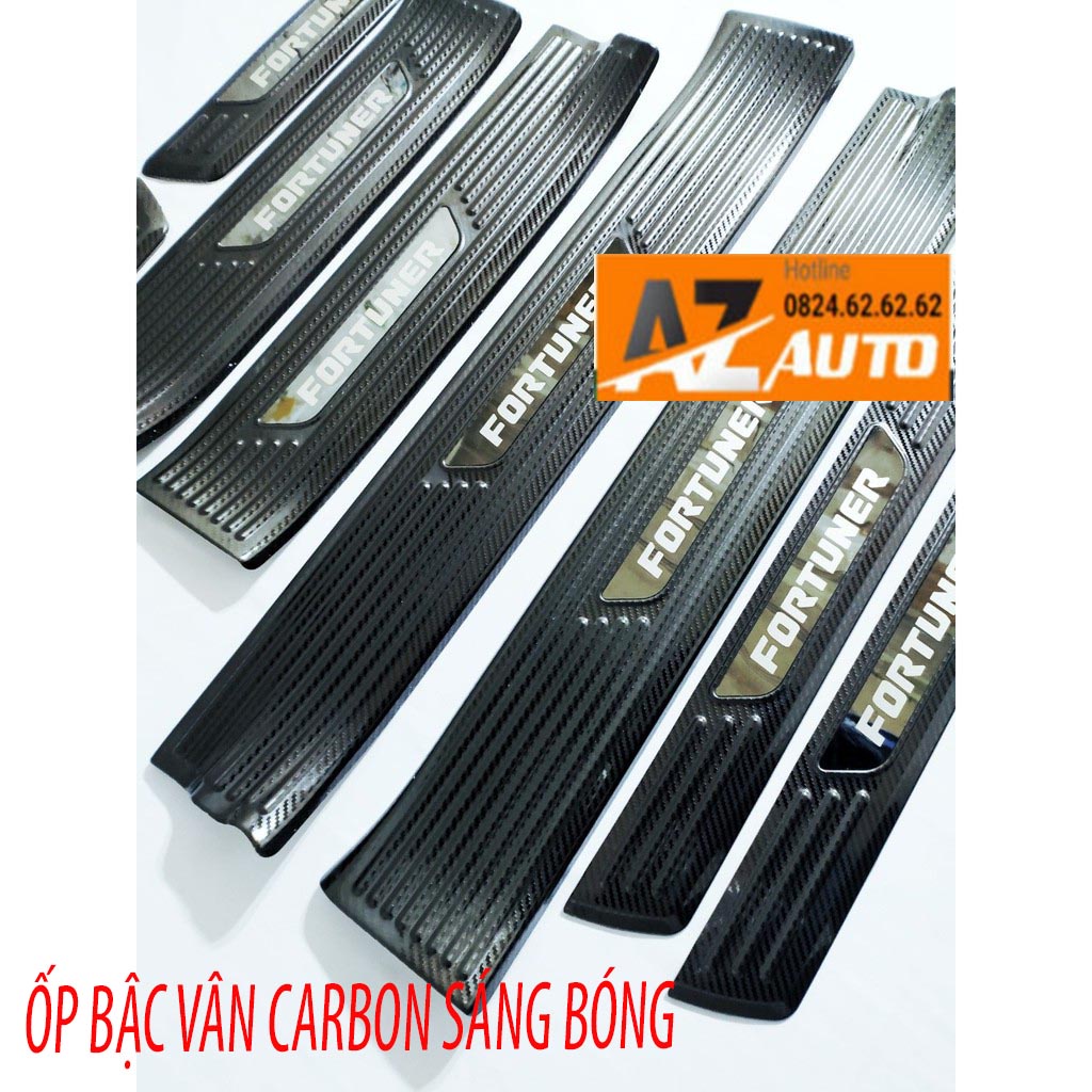 Ốp bậc cửa vân car bon, ốp trầy cốp Toyota Fortuner 2017-2021 mẫu vân carbon