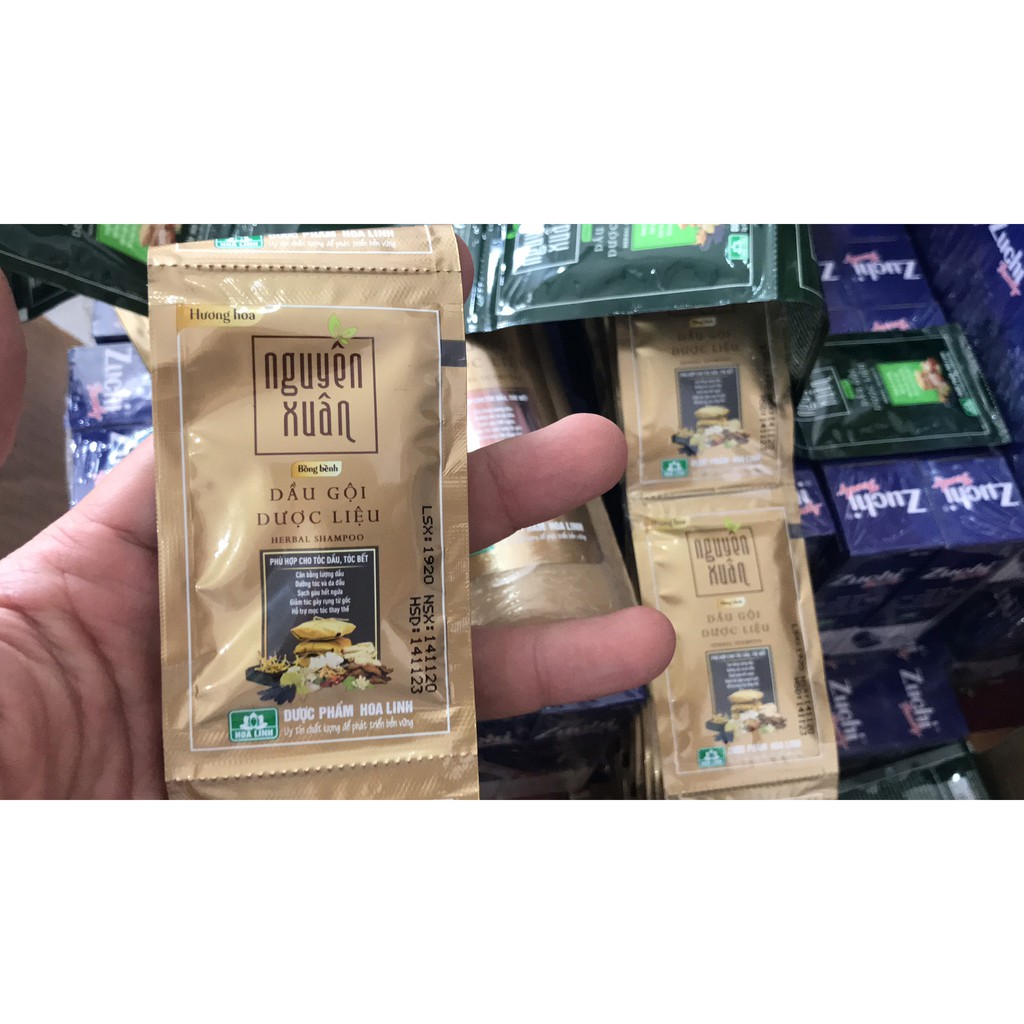 Dầu gội Dược liệu Nguyên Xuân 6,5ml,180ml, 200ml, 250ml xanh, đỏ, vàng,xã | BigBuy360 - bigbuy360.vn