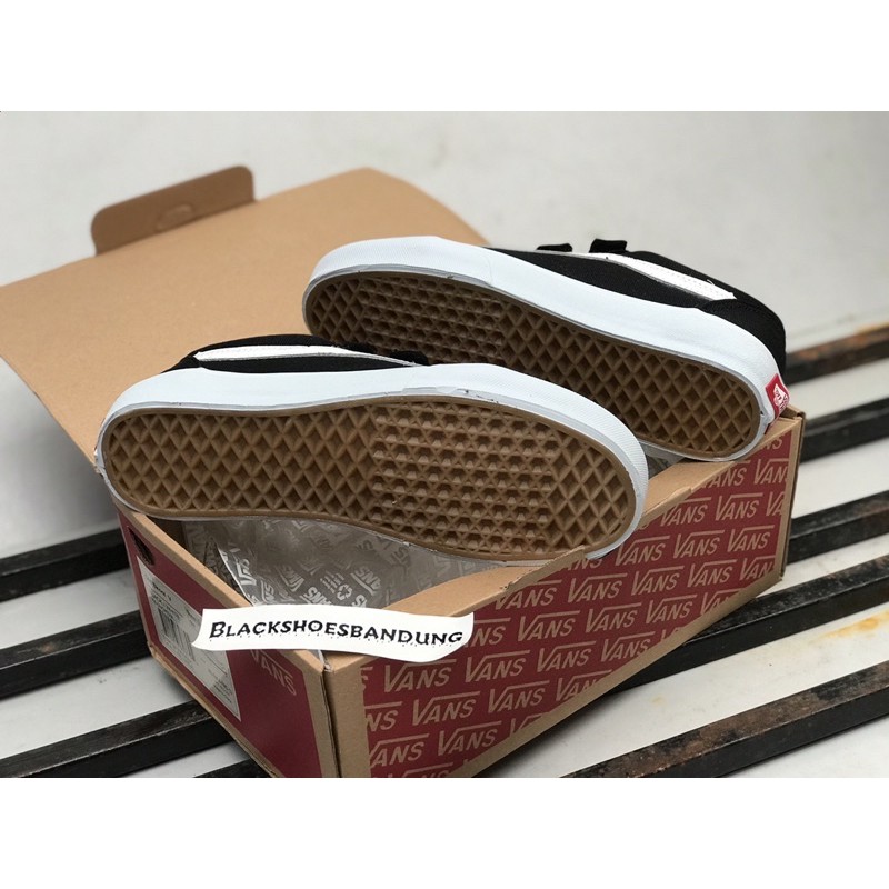 Giày Vans V Off The Wall Màu Trắng Đen Tỷ Lệ 1: 1