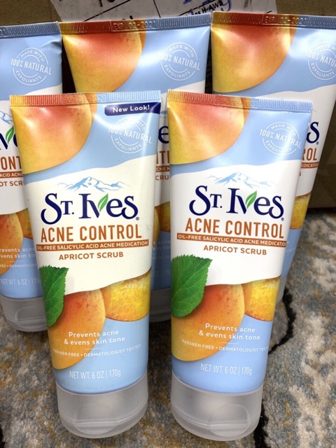 Sữa rửa mặt tẩy tế bào chết St.lves Trà xanh/ Chanh đào/ Mơ