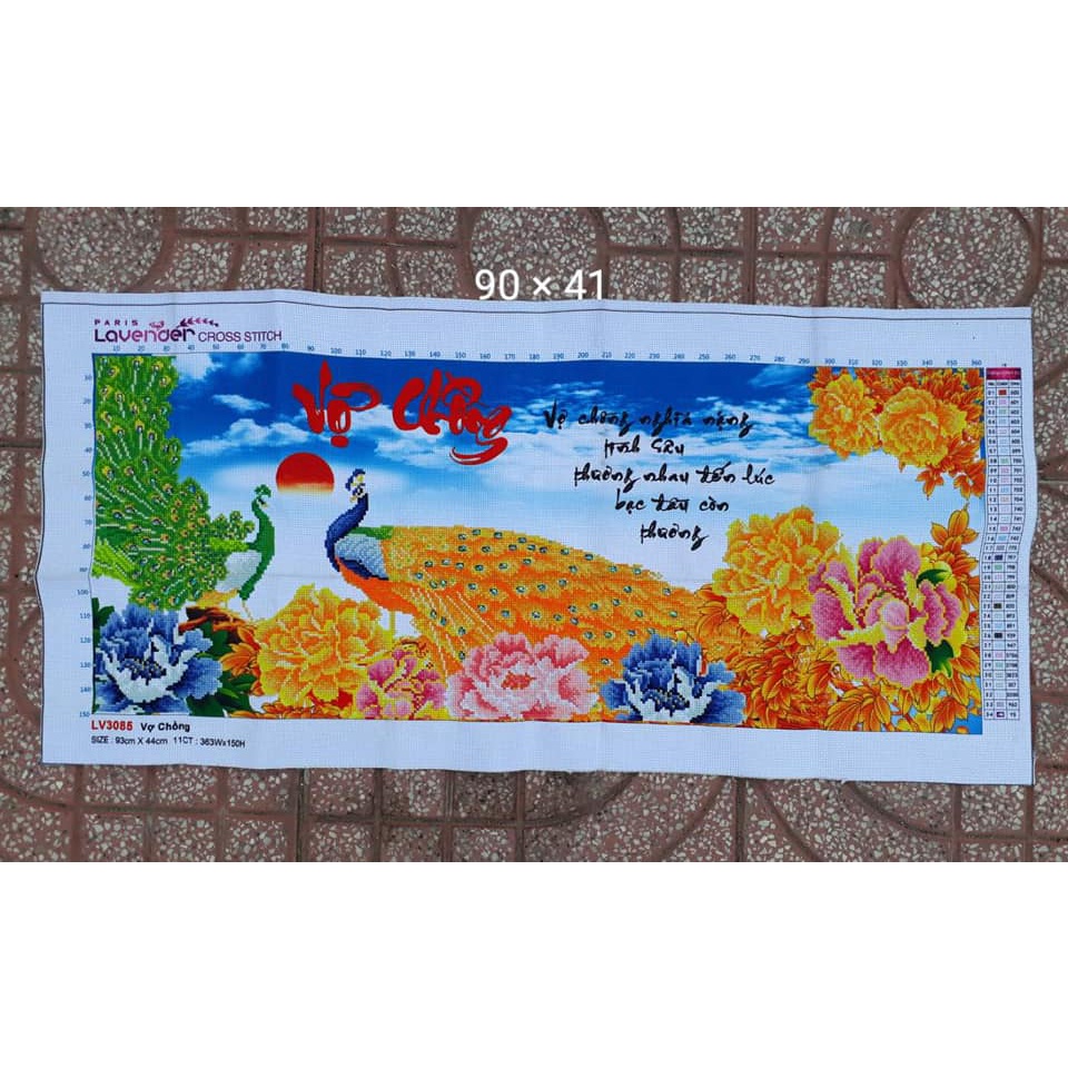 Tranh thêu vợ chồng Kt:93x44cm,tranh chưa thêu.tặng kéo và xỏ chỉ.