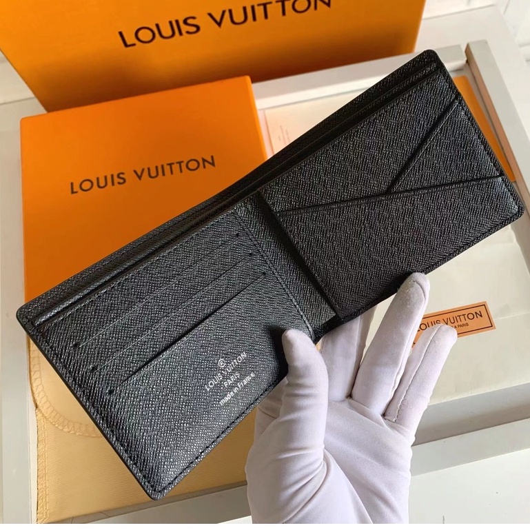 Sẵn sàng giao hàng 100% nguyên bản Ví nam Louis Vuitton LV mới có hộp