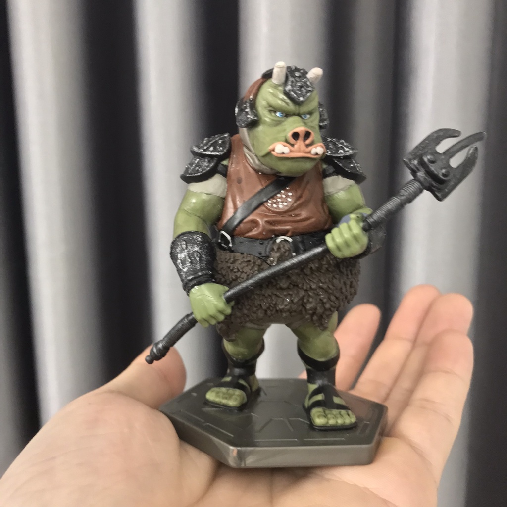 Mô hình đồ chơi Gamorrean Guard (Star Wars) (only have 1 pcs left, Pls order only 1 pcs)