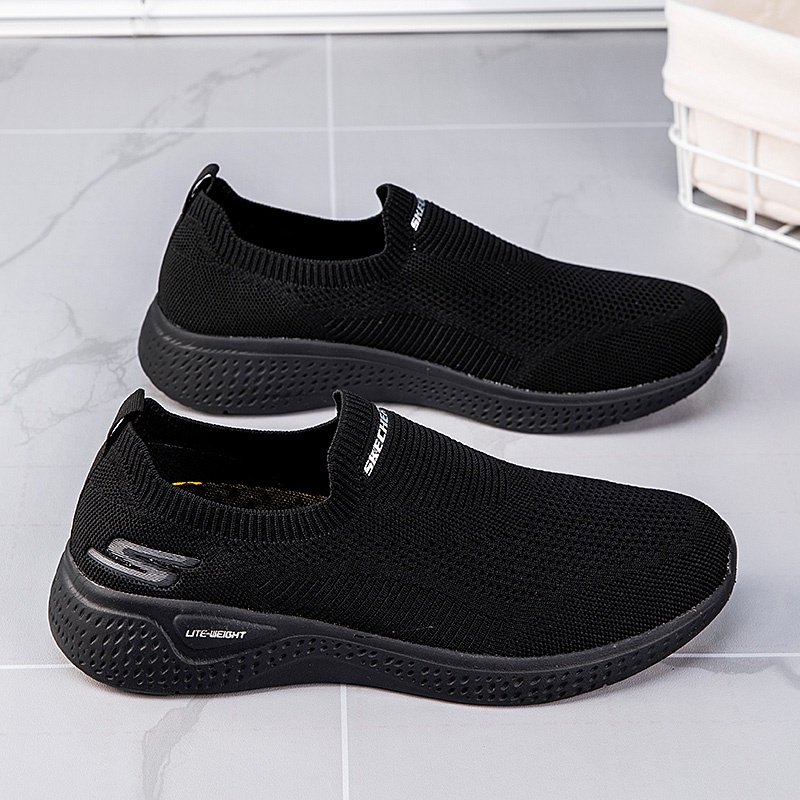 Giày slip on Skechers có size 40-48  | BigBuy360 - bigbuy360.vn