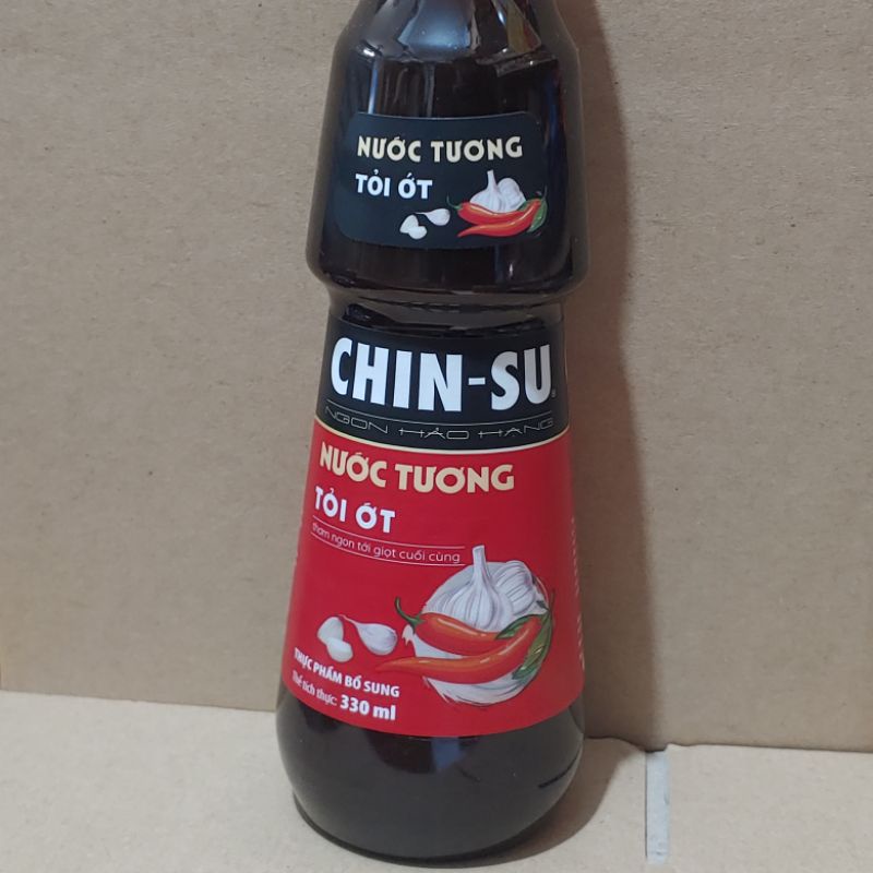 Nước tương Chinsu tỏi ớt chai 330ml