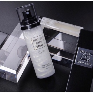 Xịt khoá nền & bắt sáng căng bóng lớp makeup suốt 8 tiếng spray