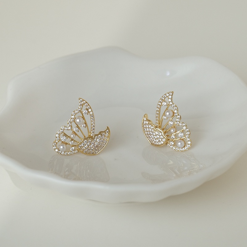 Bông Tai Hình Bướm Đính Ngọc Trai Và Kim Cương Giả Phong Cách Hàn Quốc Dành Cho Nữ