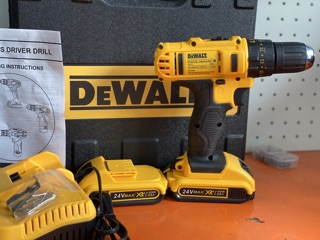 Máy khoan pin DEWALT 24v(có búa)