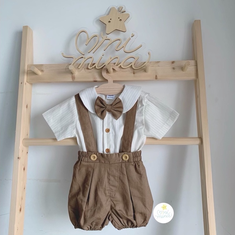 Set yếm Hoàng Tử kèm nơ 𝗧𝗛𝗘 𝗦𝗧𝗔𝗥 cho bé trai từ 6 tháng đến 3 tuổi