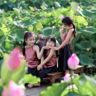 [ chất lượng ]  Yếm đào màu nâu cho bé gái