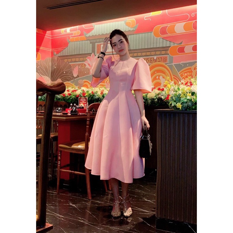 đầm xoè tay phồng