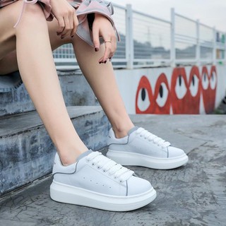 Giày Sneaker MC Queen Phản Quang Dây Lụa Cao Cấp Full Box Full Bill