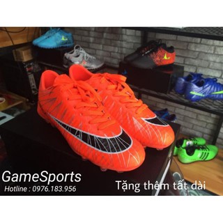 .e [ FREE SHIP ] Giầy đá bóng đinh cao CR7 màu cam ( giầy bóng đá phủi để FG cổ thấp ) ..