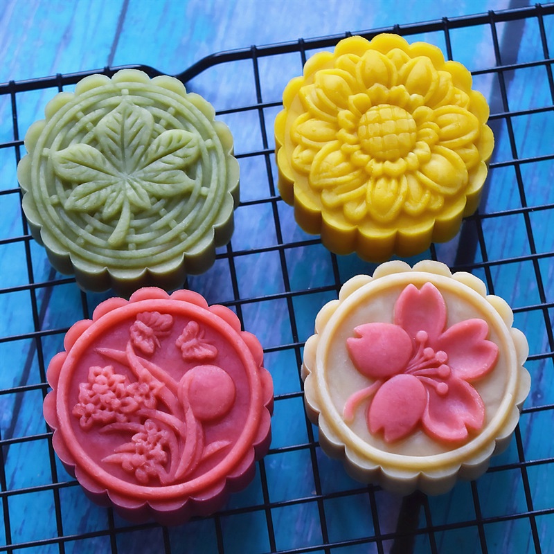 Khuôn trung thu lò xo 4 mặt hoa 75g - 85g