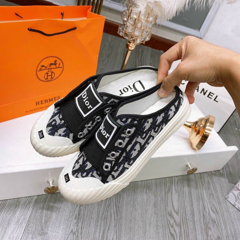 sục thể thao DiOr/thê thao
