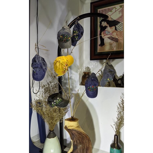 Nón/Mũ lưỡi trai thêu tay handmade độc lạ