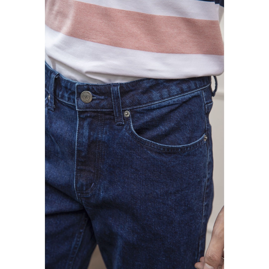 Quần jeans nam Aristino ống rộng dáng regular - AJN00701