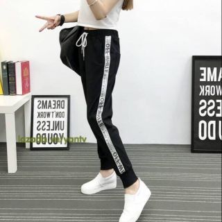 QUẦN JOGGER VIỀN SỌC OFF WHITE
