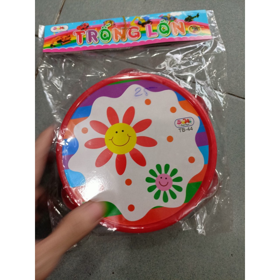 Trống lắc nhạc lớn Việt Nam