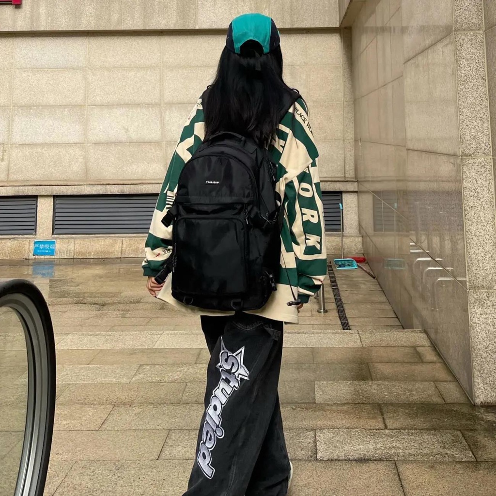 Mới Áo Sweater Tay Dài Dáng Rộng Phong Cách Retro Mỹ Thời Trang Thu Đông 2021 | BigBuy360 - bigbuy360.vn