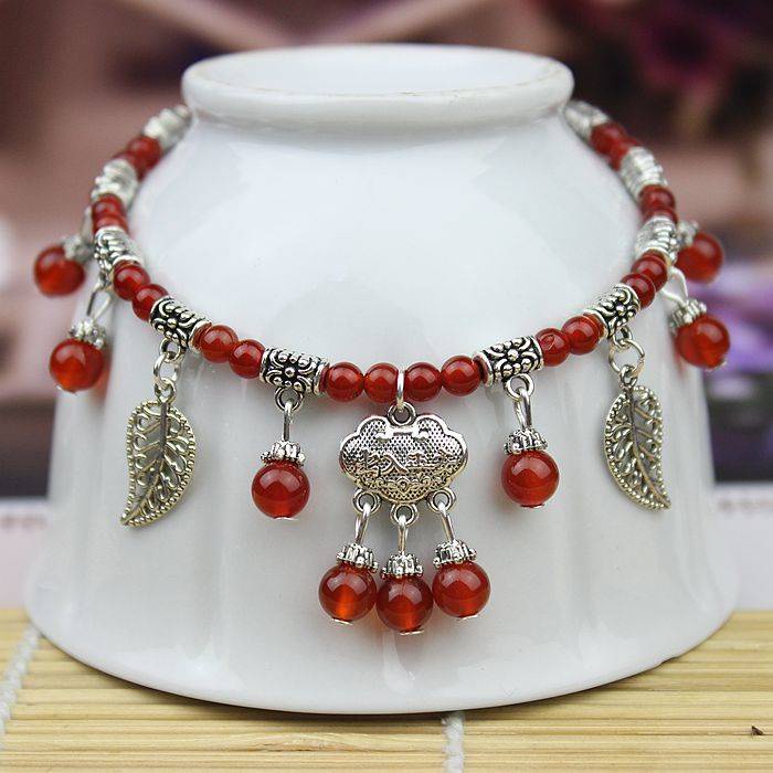 Lắc Chân Sợi Xích Màu Đỏ Tự Nhiên Kèm Khóa An Toàn Thời Trang Cho Nữ