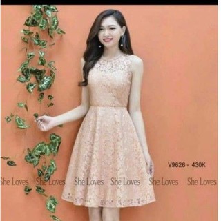 Đầm xòe ren sát nách