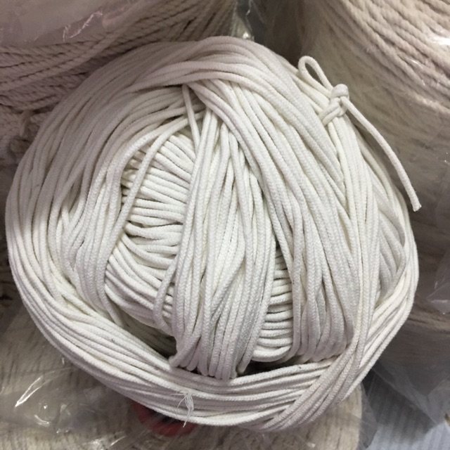 Dây macrame 4mm trắng trơn, chuyên dùng làm túi xách, 1kg.