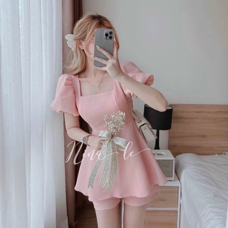 Sét bộ nữ đi chơi, áo tay phồng cổ vuông dáng phồng cột nơ sau lưng kèm quần đùi