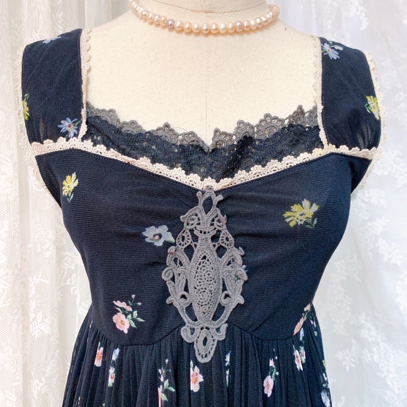 Đầm ren Nhật Axes Femme in hoa siêu xinh ♥️