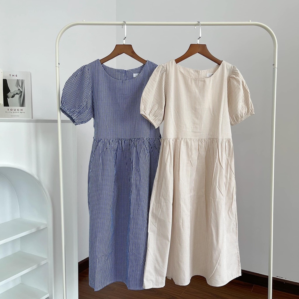 Đầm babydoll caro thiết kế tay bồng nhẹ form dài tone màu Basic