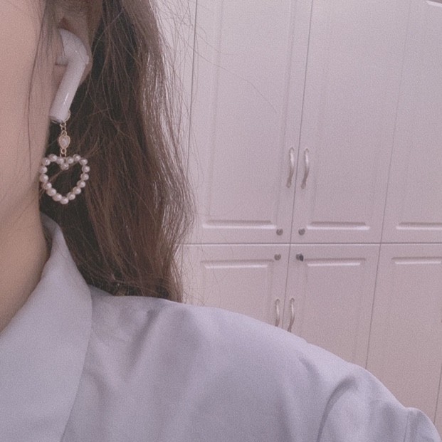 Khuyên tai kẹp không bấm lỗ chốt điều chỉnh K075 bằng hợp kim mạ vàng hình trái tim đính hạt trai bigsize dáng dài Leous