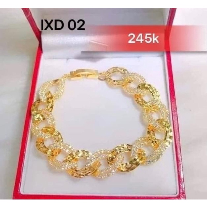 Lắc tay mạ vàng