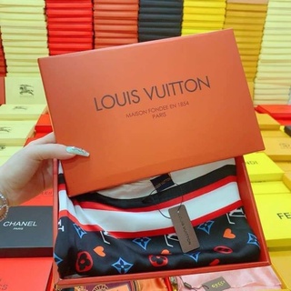 KHĂN LỤA QUÀNG CỔ FULL HỘP