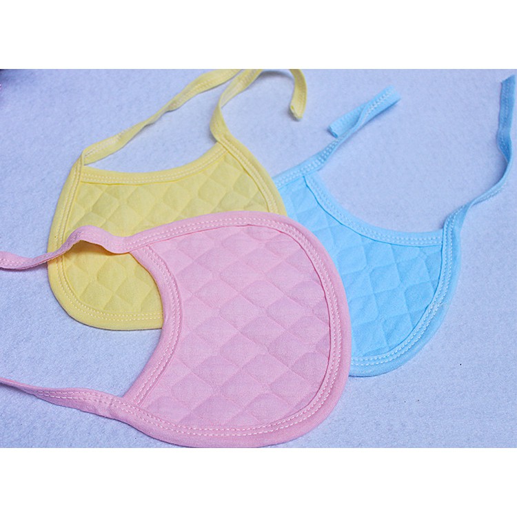Yếm cotton màu trơn thấm hút tốt cho bé