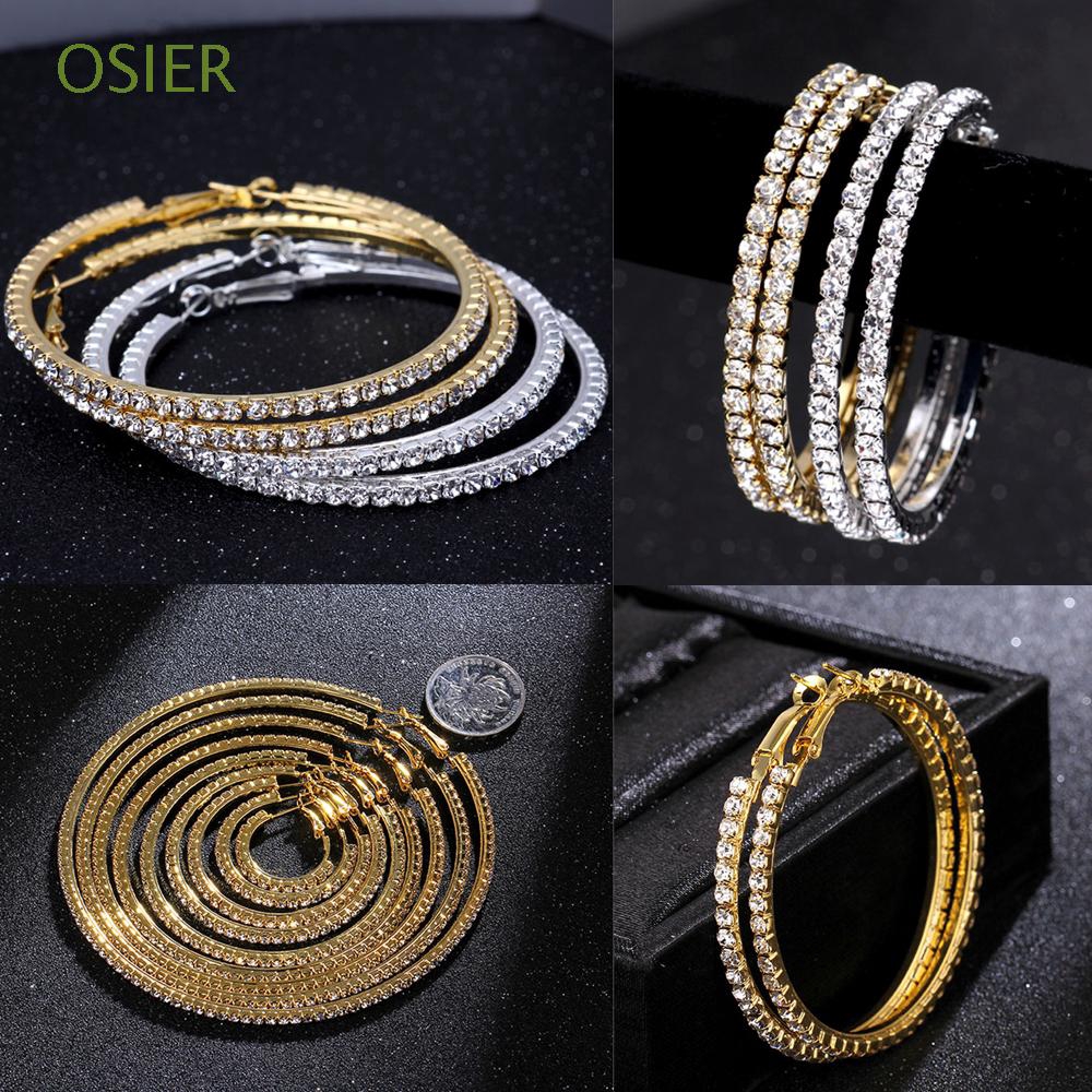 Bông tai dạng vòng to lấp lánh