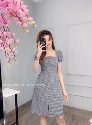 Đầm kate ô vuông