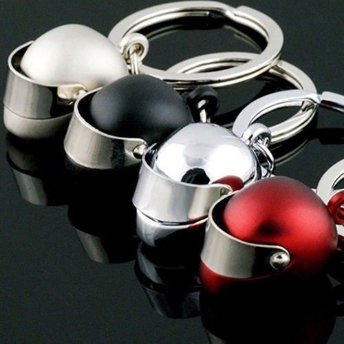 Móc khóa hình mũ bảo hiểm sáng tạo bằng kim loại