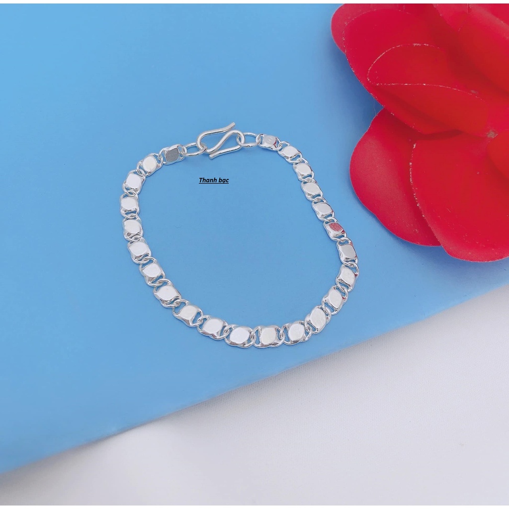 Lắc tay mè cho bé bạc ta - bé 01 tháng 3 tuổi