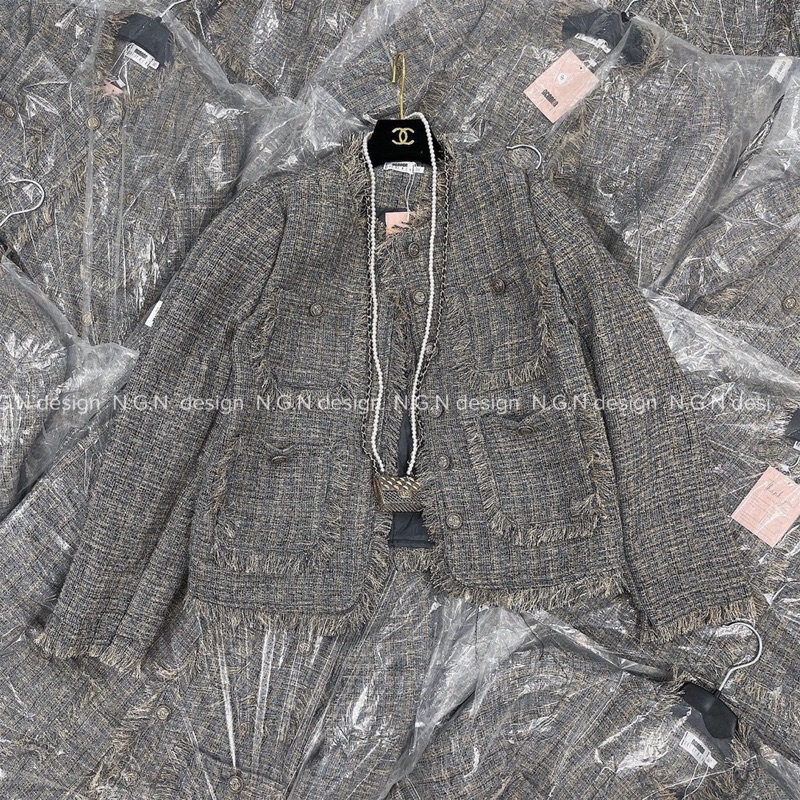 Áo dạ tweed chanel siêu sang | BigBuy360 - bigbuy360.vn