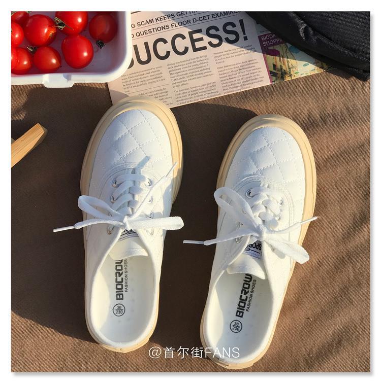 Niche design thick-soled height-enhancing shoes half-drag canvas shoes women 2021 new heelless breathable white shoes summer