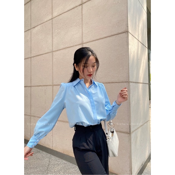 SISTERSISTER - ÁO SƠ MI CỔ ĐIỂN TAY PHỒNG NHẸ VOGUE