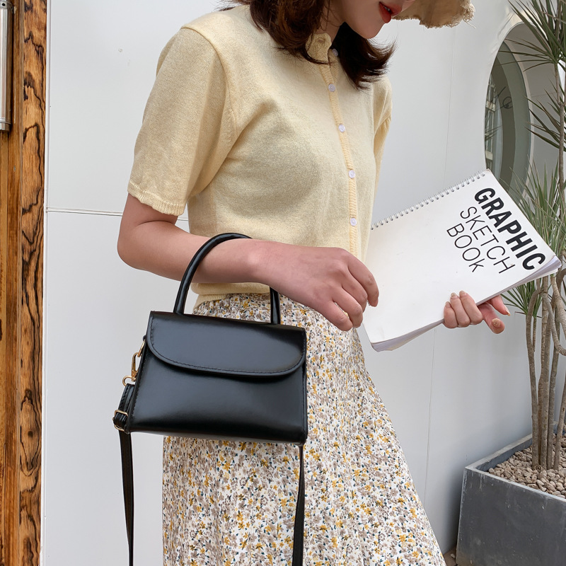 Túi Xách Dây Xích Đeo Vai Phong Cách Retro Phương Tây