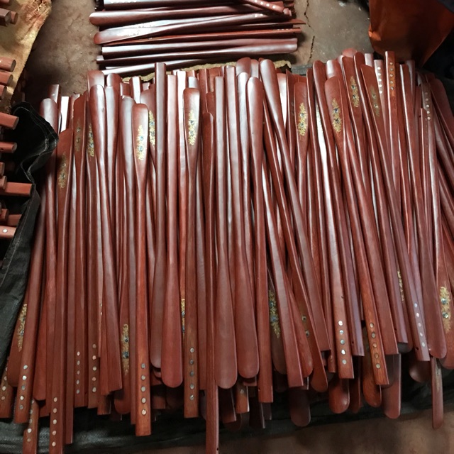 Cây đón gót giày 55cm gỗ đỏ nguyên khối.nhà tự sx.có gía sỉ